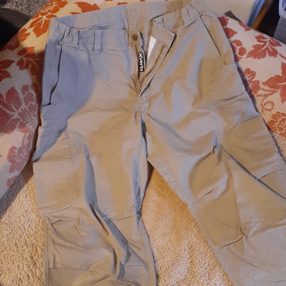 mens cargo pants tan